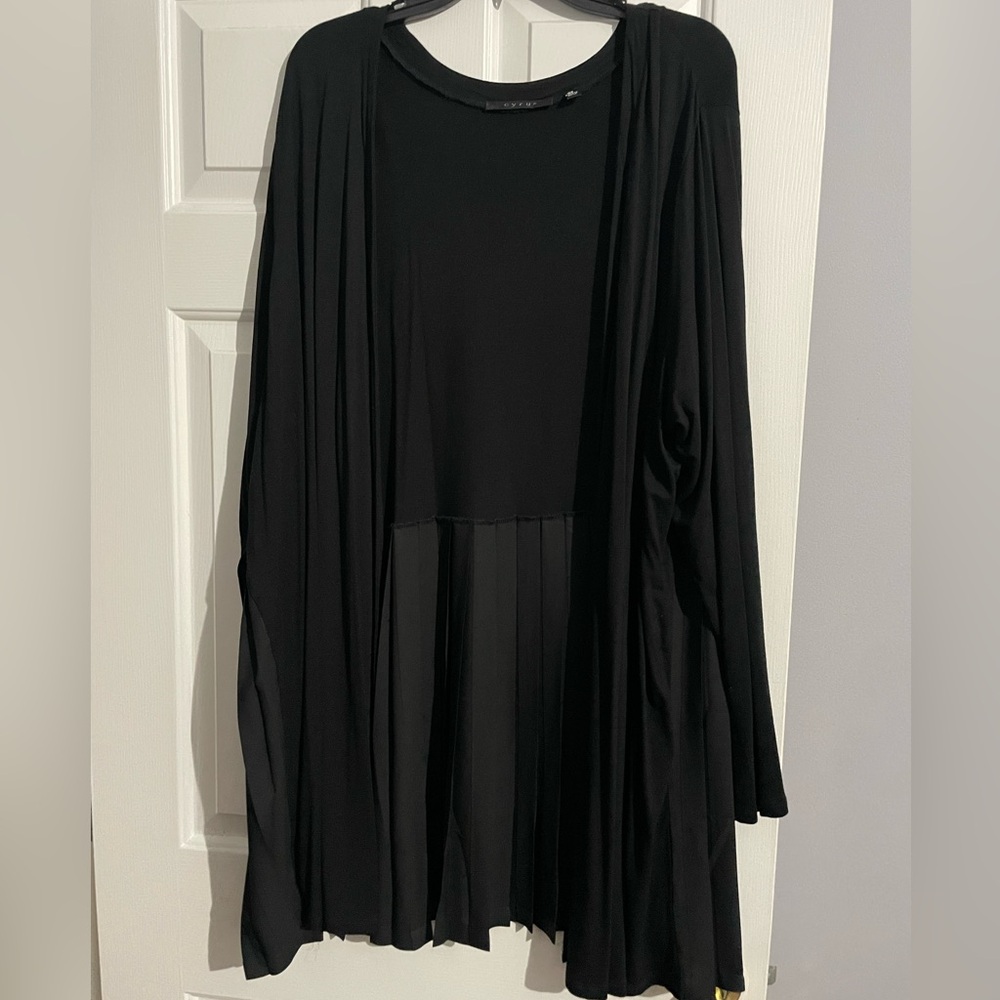 Black Long Sleeve Cardigan with chiffon peplum on back